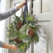 How To Hang A Wreath On Glass Door